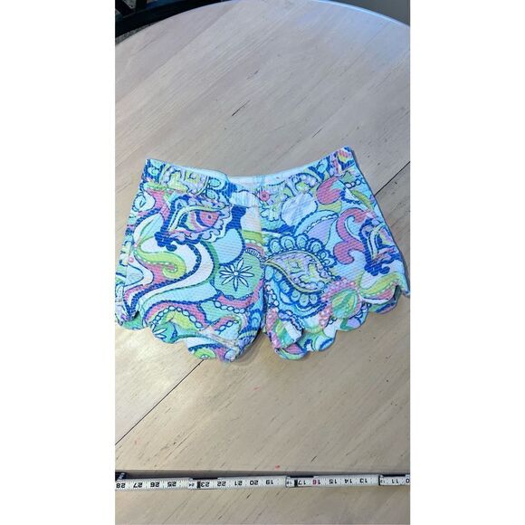 LILLY PULITZER THE BUTTERCUP SHORT CONCH REPUBLIC SCALLOPED TRIM SHORTS SZ 0 - Picture 3 of 8